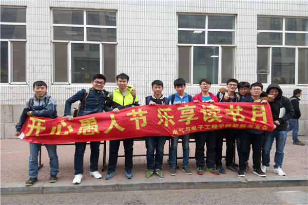 读书.jpg 读书.jpg