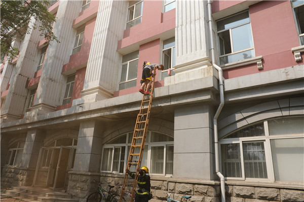 ZLL_8322.JPG ZLL_8322.JPG